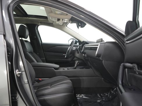 Used 2024 MAZDA CX-50 AWD 2.5 S w/ Premium Package image 11