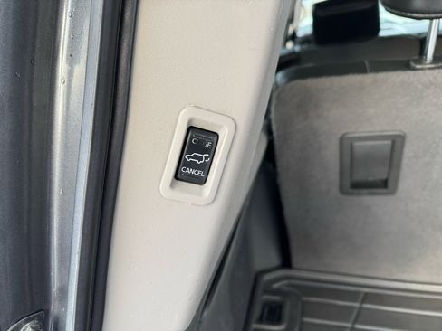 Used 2007 Nissan Armada SE w/ Sunroof Pkg image 17