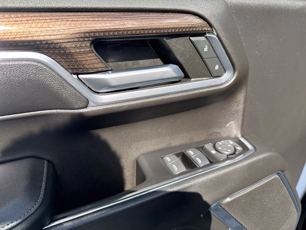 Used 2022 Chevrolet Silverado 1500 RST AWD/4WD image 14