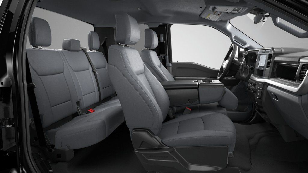 New 2026 Ford F250 XL w/ STX Appearance Package AWD/4WD image 6