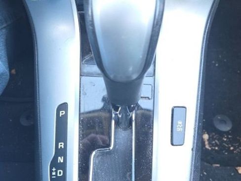 Used 2014 Chevrolet Cruze LT image 18
