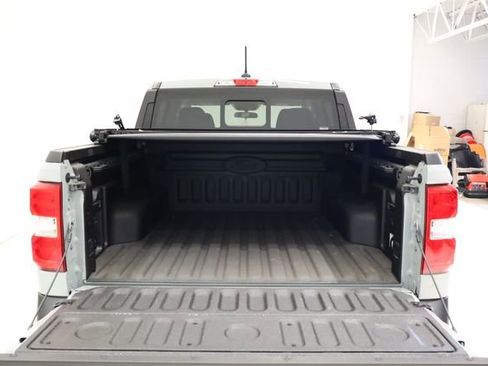 Used 2024 Ford Maverick Lariat image 31