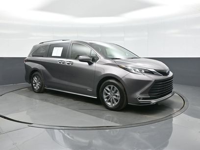 Used 2021 Toyota Sienna XLE w/ XLE Plus Package