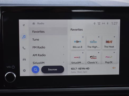 Used 2025 Toyota Camry LE image 22