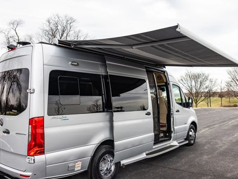 Used 2019 Mercedes-Benz Sprinter 170 w/ Premium Plus Package image 80