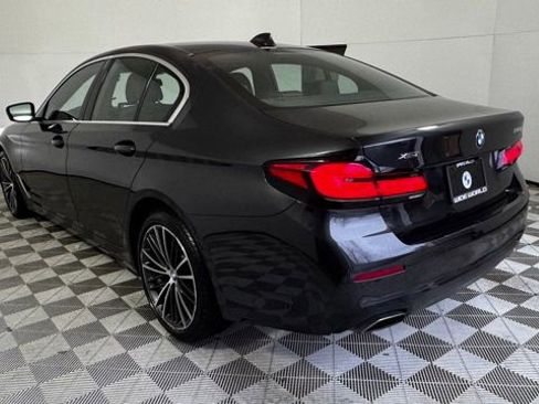 Used 2023 BMW 540i xDrive w/ Premium Package image 5