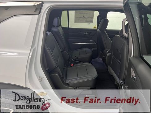 New 2026 Chevrolet Traverse LT w/ Sun and Wheel Package image 41