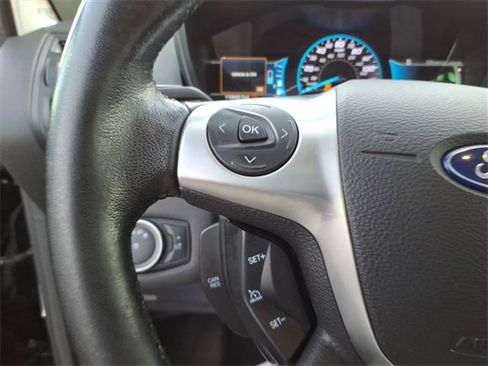 Used 2017 Ford C-MAX Energi SE w/ Equipment Group 402A image 16