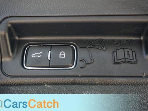 Used 2022 Ford Explorer Limited w/ Equipment Group 301A RWD image 49