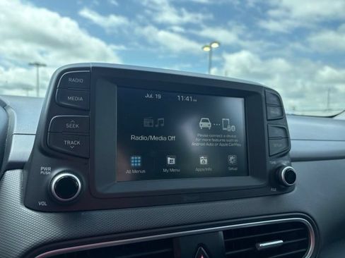 Used 2021 Hyundai Kona SE FWD image 16