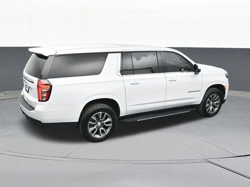 Used 2024 Chevrolet Suburban LT w/ LT Signature Package image 63