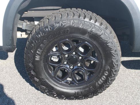 Used 2024 Chevrolet Silverado 1500 ZR2 w/ ZR2 Bison Edition AWD/4WD image 42