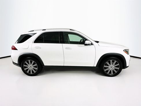 Certified 2025 Mercedes-Benz GLE 350 4MATIC image 9