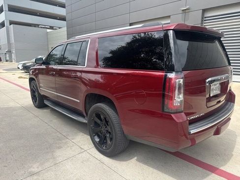 Used 2018 GMC Yukon XL Denali image 9