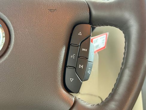 Used 2008 Buick Lucerne CXL w/ Driver Confidence Package image 28