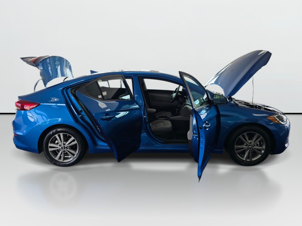 Used 2018 Hyundai Elantra Value Edition w/ Cargo Package FWD image 9