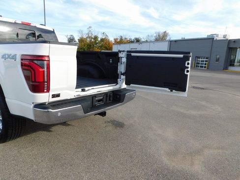 New 2025 Ford F150 Lariat w/ Equipment Group 501A Mid image 8