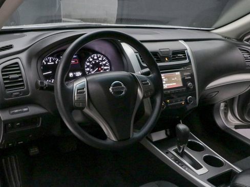 Used 2015 Nissan Altima 2.5 S w/ Special Edition Package image 25