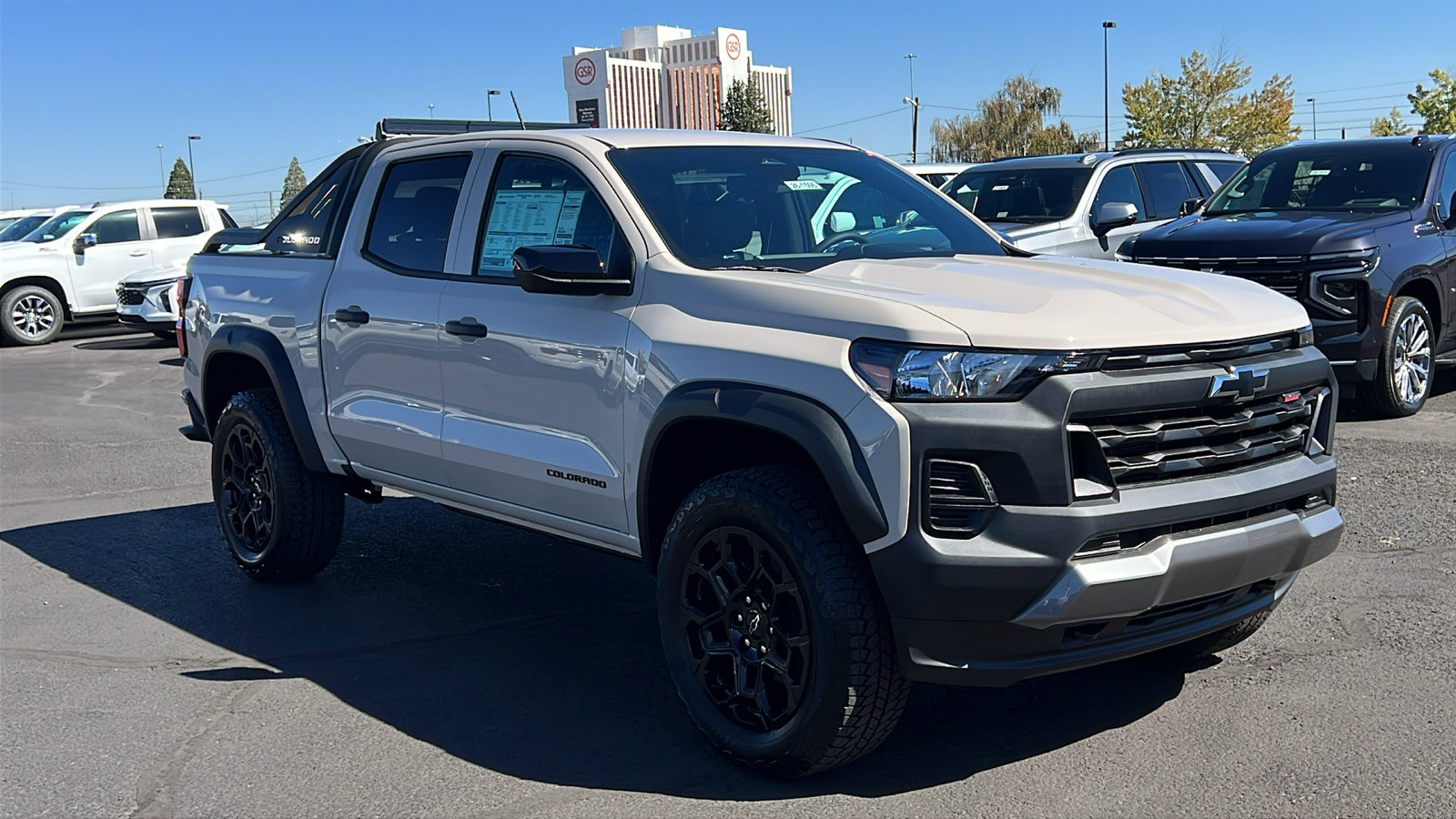New 2026 Chevrolet Colorado Trail Boss w/ Midnight Edition AWD/4WD image 3