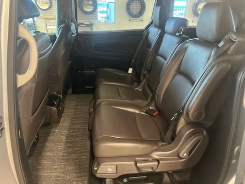 Used 2021 Honda Odyssey Touring image 32