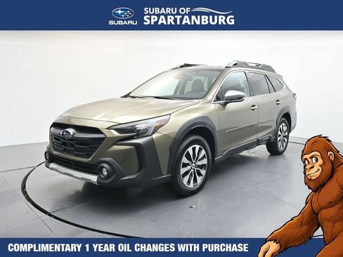 Used 2024 Subaru Outback Touring XT AWD/4WD image 3
