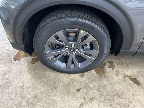 New 2027 Ford Explorer Active w/ Active Comfort Package AWD/4WD image 33