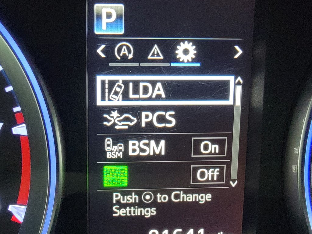 Used 2018 Toyota Highlander Limited AWD/4WD image 22