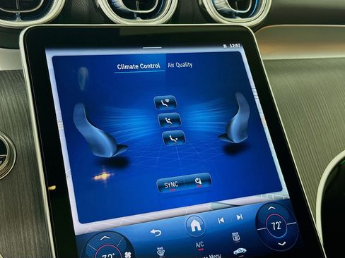 Certified 2026 Mercedes-Benz GLC 300 image 17