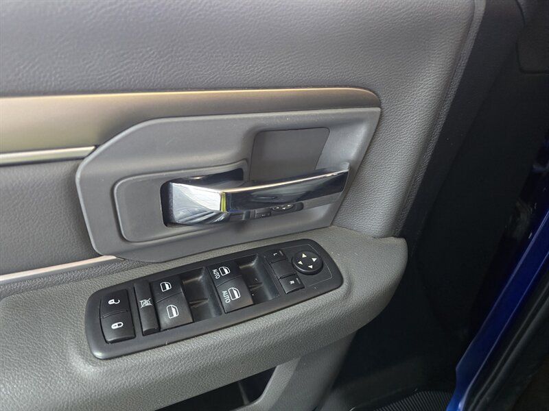 Used 2017 RAM 1500 Outdoorsman AWD/4WD image 23