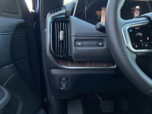 New 2026 Nissan Armada SL image 35