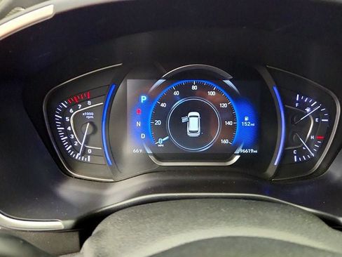 Used 2019 Hyundai Santa Fe Limited AWD/4WD image 13