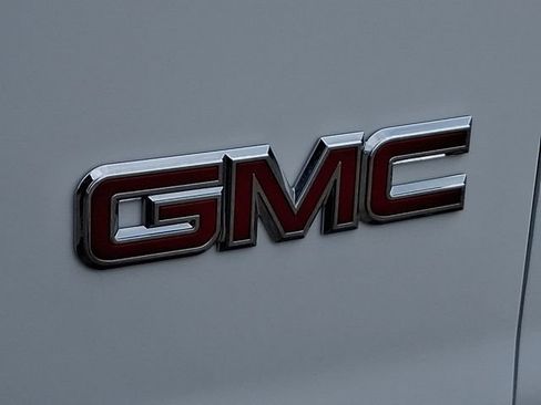 Used 2025 GMC Savana 3500 LT w/ LT Preferred Equipment Group RWD image 33