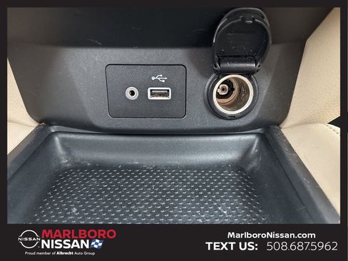 Certified 2018 Nissan Rogue SL w/ Premium Package image 28