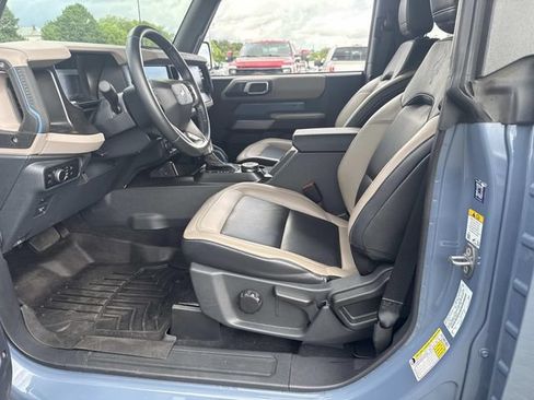 Used 2023 Ford Bronco Wildtrak AWD/4WD image 17