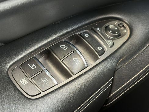 Used 2021 INFINITI QX80 Luxe AWD/4WD image 29