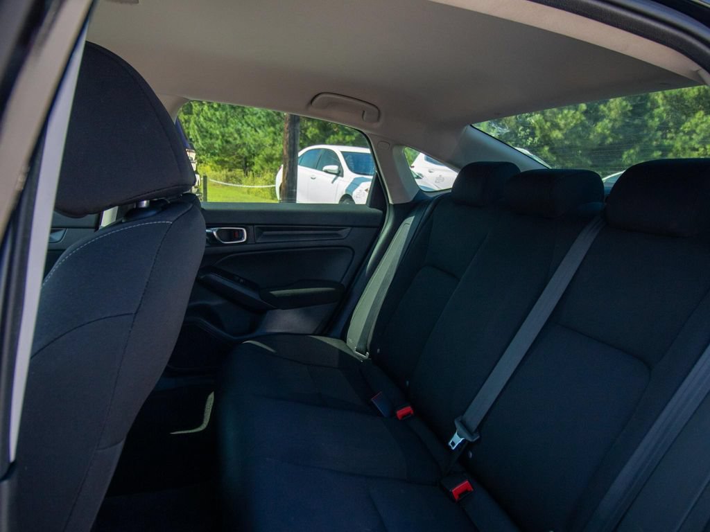 Used 2022 Honda Civic LX image 10
