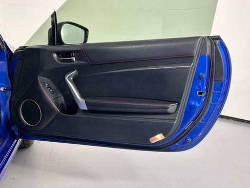 Used 2016 Subaru BRZ Limited RWD image 9