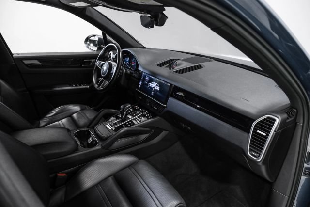 Used 2019 Porsche Cayenne AWD/4WD image 15
