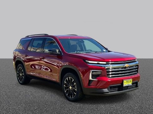 New 2026 Chevrolet Traverse LT w/ Sun and Wheel Package image 3