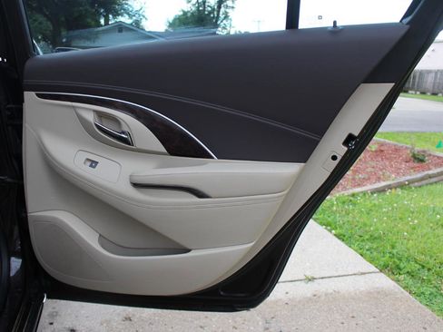 Used 2015 Buick LaCrosse Leather FWD image 34