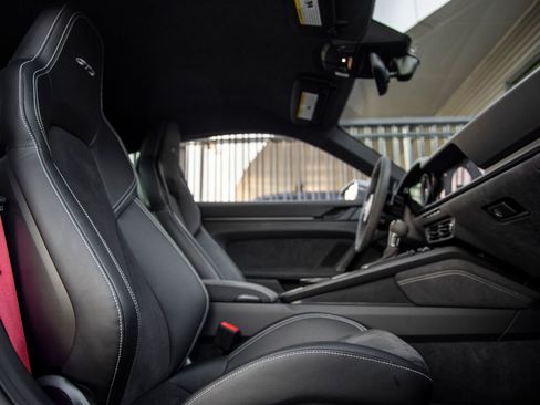 Certified 2024 Porsche 911 GT3 image 47