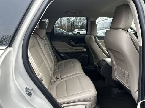 Certified 2024 Lincoln Corsair AWD w/ Equipment Group 101A image 35