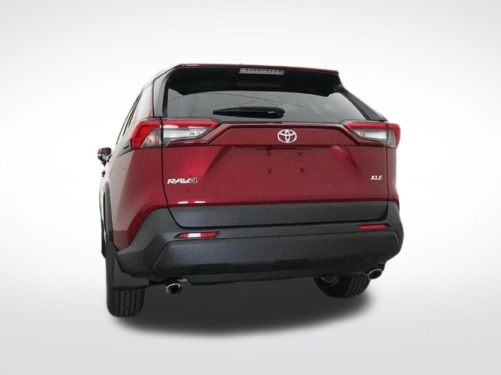 Used 2025 Toyota RAV4 XLE w/ Convenience Package FWD image 26