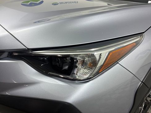 Certified 2024 Subaru Crosstrek 2.0i Premium image 4