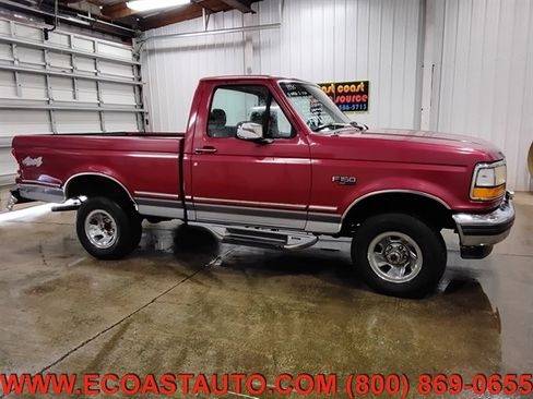 Used 1995 Ford F150 4x4 Regular Cab image 2