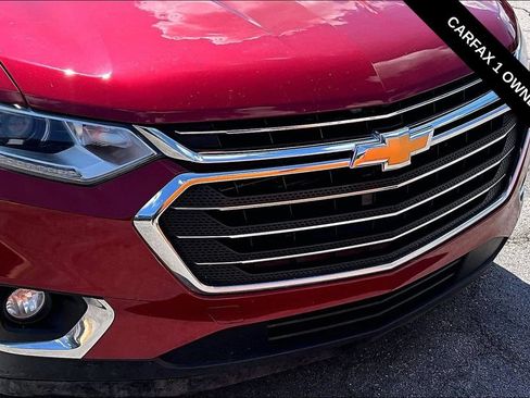 Used 2018 Chevrolet Traverse LT FWD image 32