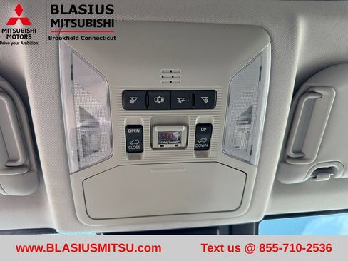 Used 2023 Toyota RAV4 XLE AWD/4WD image 36