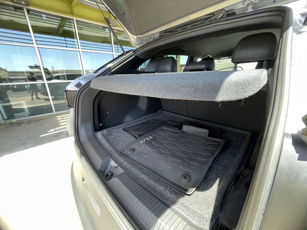 Used 2023 Volkswagen ID.4 Pro RWD image 14