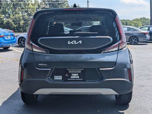 Used 2024 Kia Soul LX w/ Option Group 015 FWD image 5
