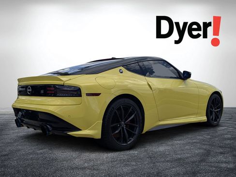 Used 2024 Nissan Z Performance w/ Floor Mat Package RWD image 3